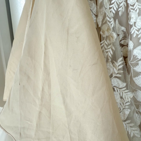 JUSTIN ALEXANDER Carlee A-Line Lace Wedding Dress - Detachable Straps Size 4 - Picture 12 of 16